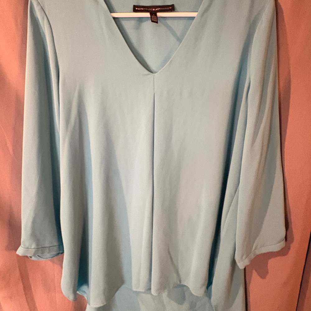 White House Black Market Pale Blue V-Neck Tunic Blouse